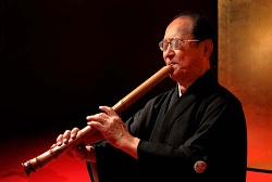 Suonatore di Shakuhachi